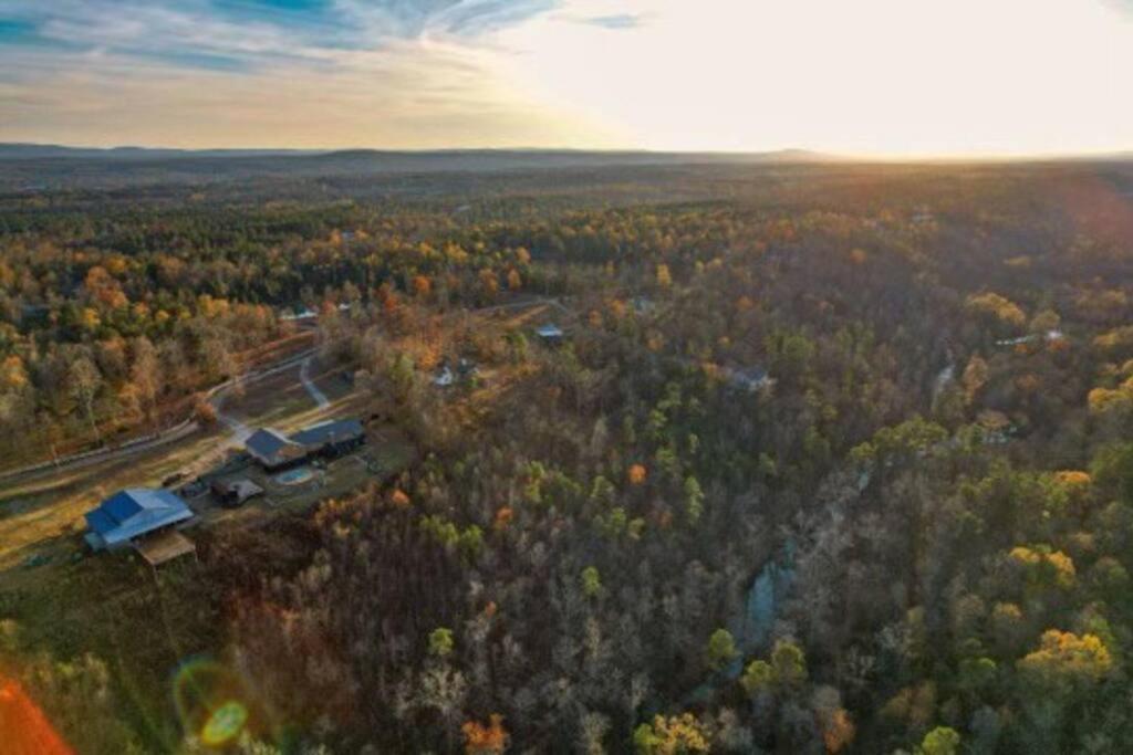 Private Tiny Home Royal Ridge Getaway Exterior photo