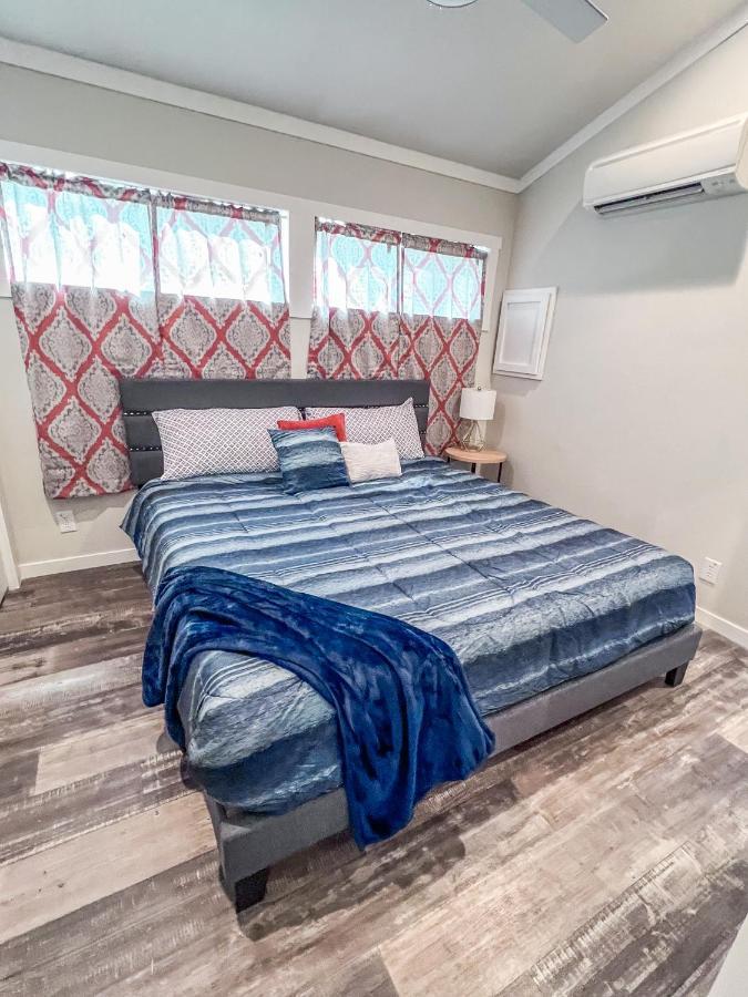 Private Tiny Home Royal Ridge Getaway Exterior photo