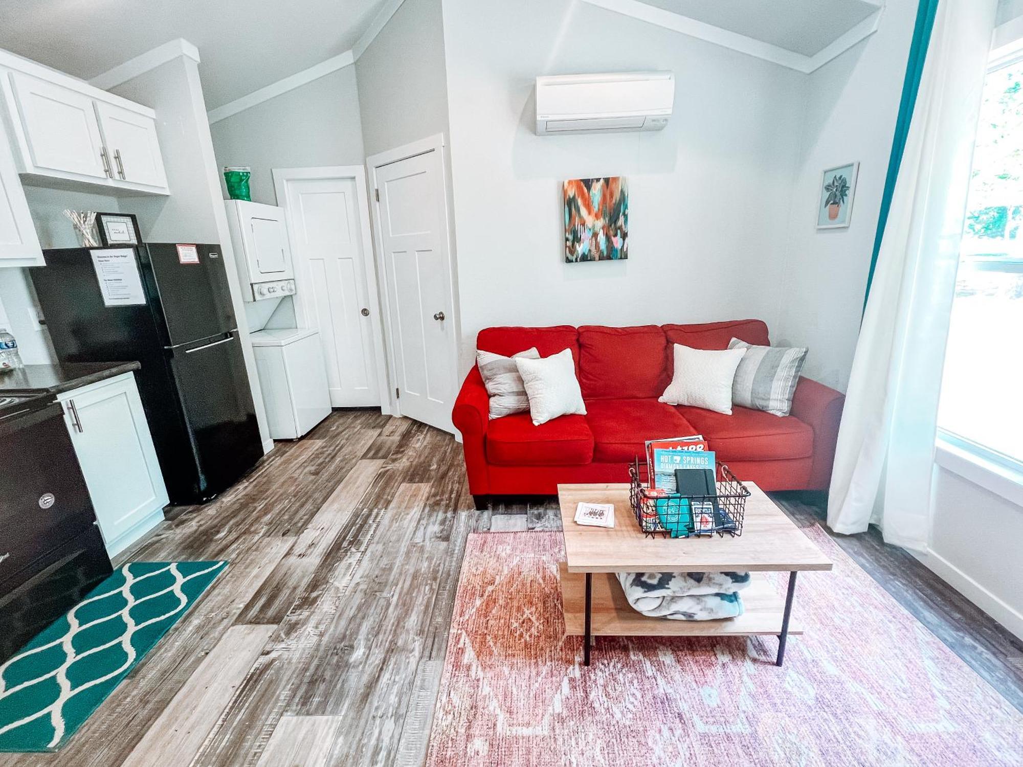 Private Tiny Home Royal Ridge Getaway Exterior photo
